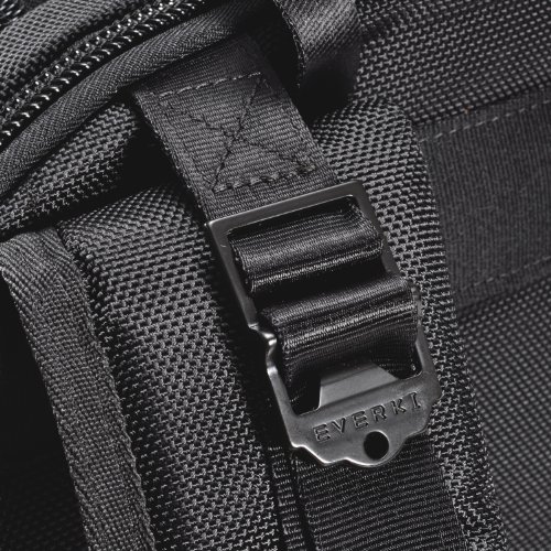 Everki Versa     Premium Laptop Rucksack f  r Notebooks bis 14 1 Zoll  35 8 cm    MacBook Pro 15 Zoll mit patentiertem Ecken   Schutz   System  Brille