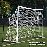 ROBUSTES UND FLEXIBLES DESIGN - Dank der patentierten Hochspannungstechnologie von QuickPlay haben die Kickster Elite Tore die Fähigkeit, sich zu verformen und sofort wieder in Form zu kommen, wenn sie direkt vom Ball getroffen werden. Die Tore werden nach den britischen Standards BS-EN7 hergestellt und getestet und verfügen über QuickPlays einzigartiges stoßabsorbierendes Bungee-Befestigungssystem für eine längere Lebensdauer.