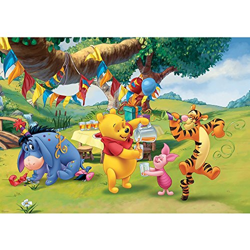 Vlies Fototapete PREMIUM PLUS Wand Foto Tapete Wand Bild Vliestapete - Kindertapete Cartoon Bär Tiger Esel Winnie Pooh Tigger Ferkel Ballon Geburtstag Baum Wiese - no. 922, Größe: 368 x 254 cm Vlies