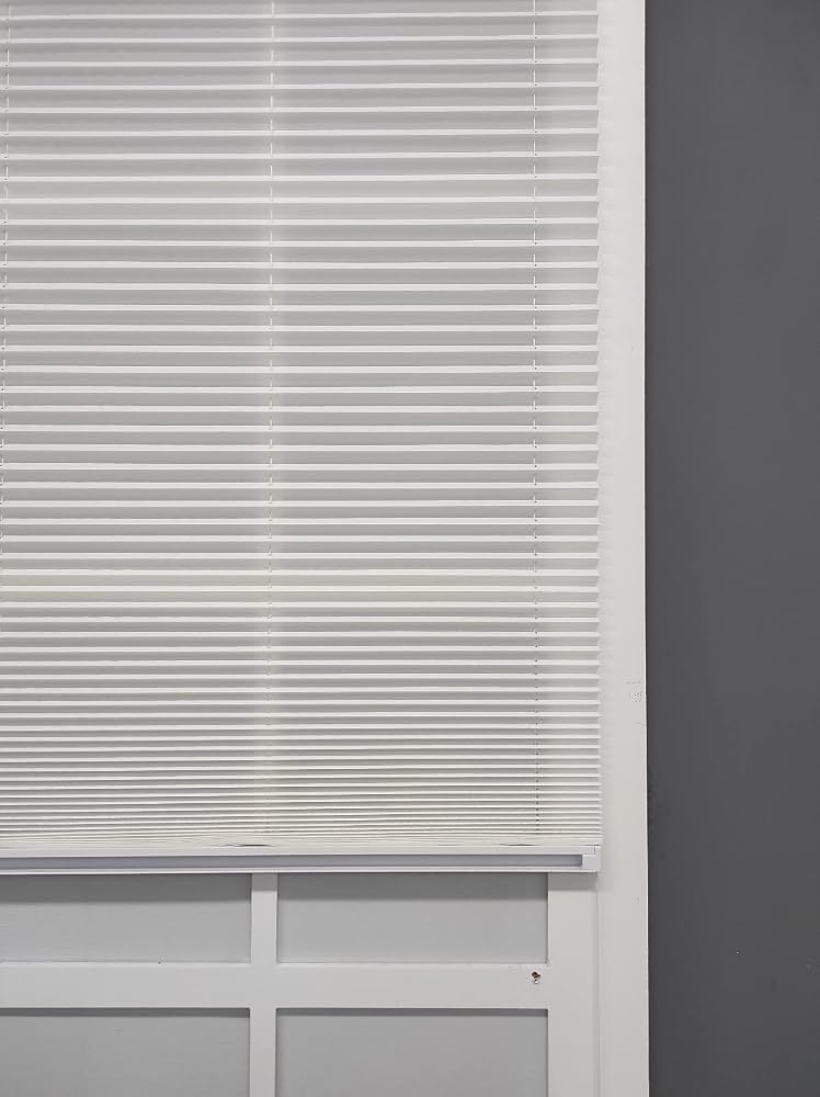 Beyaz Plise/Cam Balkon Perdesi (49x115)