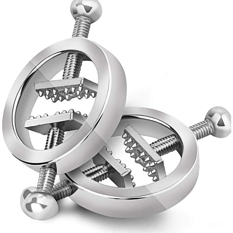 Қасқырлар қызды қатты сиғады Мен Ростовта машинада сиқырды сорамын.