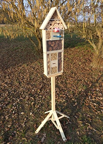 INSEKTENHOTEL MIT STÄNDER UND TRÄNKE SDV-HOST-MS und FUTTERPLATZ, Futterstelle, hell grau weiss silbergrau Überwinterung Schmetterlingshaus Nest als Ergänzung zum Meisen Nistkasten Meisenkasten oder zum Vogelhaus Vogelfutterhaus Futterstation für Vögel Insektenhäuschen – Insektenhotels, , Marienkäferhaus-Marienkäfer-Marienkäferkasten-Schmetterlingshaus-Schmetterlinge,Gartendeko - 3
