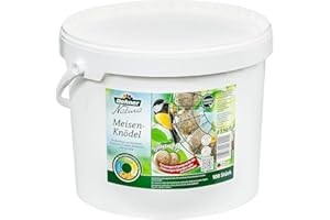 Dehner Natura Vogelfutter | Wildvogelfutter | Meisenknödel ohne Netz | energiereiches Premium Ganzjahresfutter | Fettfutter mit Nüssen | für Meisen und Rotkehlchen | im Vorratseimer | 100 Stück | 9 kg