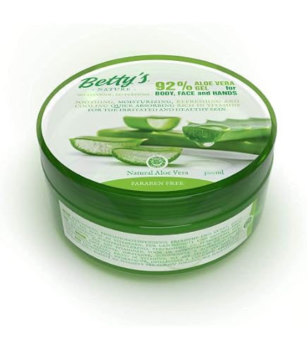 Betty's Nature Aloe Vera Cream - Vegan - Nourishing Body Gel with 92% Aloe  Vera Content - Natural Organic Aloe Vera Gel - For Daily Care of Body,  Face, Hands and Hair : Amazon.de: Beauty