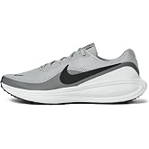 NIKE Men's Revolution 8 Sneaker