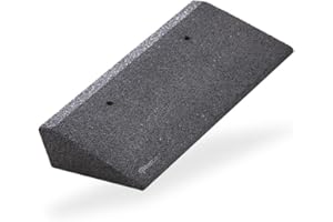 bepco Rampa para bordillos (Largo x Ancho x Alto): 50 x 25 x 10 cm de Goma (Negro), rampa de umbral de Puerta, con Arandelas integradas en la rampa para su fijación