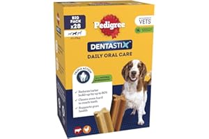 Pedigree DentaStix - Daily Dental chews for medium Dogs (10-25 kg) , 28 Pedigree Dentastix sticks (Pack of 4)