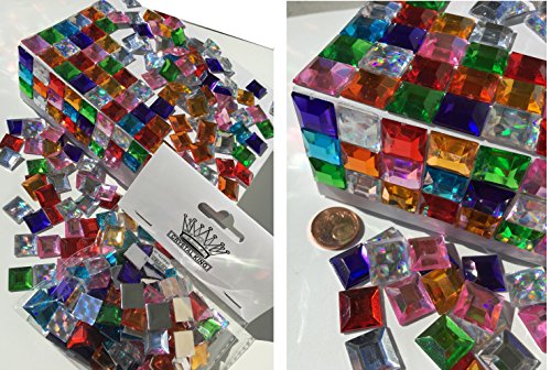 400 Stück 11mm selbstklebende glitzernde bunte Mosaik Steinchen Bunte Mischung Deko Strasssteine eckige Acrylsteine Opaleffekt Regenbogeneffekt Laser Optik Regenbogensteine transparent klar kristall basteln Gltzersteine Acryl Schmucksteine Schmucksteine Strass Steine zum Verzieren Dekorieren von CRYSTAL KING