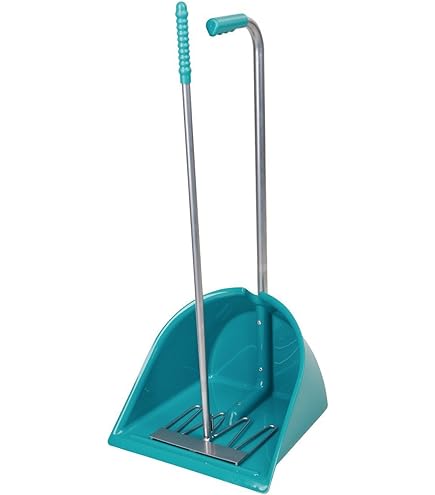 KERBL Mistboy aquamarin (Höhe 75 cm, Mistkratzer für die Reinigung von Pferdeboxen / Transporter / Paddock, Bollensammler, Stallboy) ‎328040