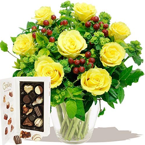 Eden4flowers BQF-HDGCY-(GL8) Exclusive Rose Hedgerow Bouquet and Chocolates - Yellow