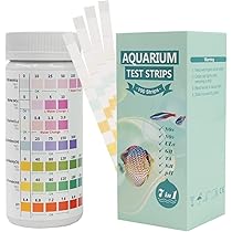 VSSHE 7in1 aquariumteststrips,100 Aquariumwatertest voor Het Testen van Totale Hardheid Totale Alkaliteit Carbonaat Nitraat Nitriet Vrij Chloor PH Nauwkeurige Zoutwater Zoetwaterstrips Aquariumtestkit