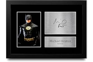 HWC Trading A4 FR Michael Keaton Batman Returns Presents Gedrucktes Autogrammbild für Filme Memorabilia Fans – A4 gerahmt