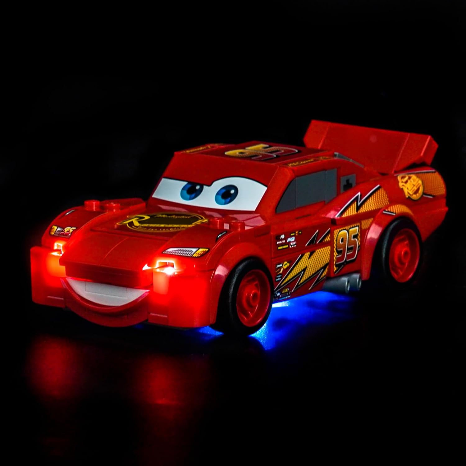 Juego de luces LED compatible con Lego 77255 Lightning McQueen (no modelo), juego de iluminación decorativa compatible con ladrillos de construcción Lego Lightning McQueen