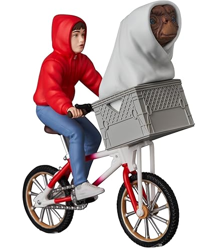 E.T. the Extra-Terrestrial Ult. E.T. 40th Ann. Action Figure: Buy