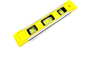 URBAN TRENDS Spirit Level Magnetic - Small, Unbreakable and Magnetic Torpedo Level with 2 Level Bubbles - Boat Level - Scaffold Level for Builders, Home DIY, Brick Laying Assorted Colour