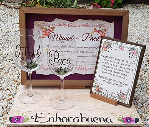 Regalo Boda de Oro o Boda de Plata personalizado y con dedicatoria personal vitrina y copas