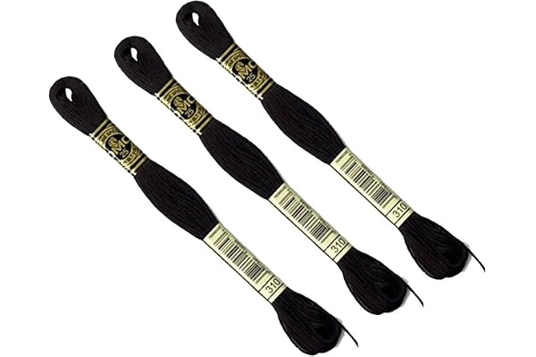 DMC - Lot De 3 échevettes DMC, Fil à broder Mouliné 117MC, 100% coton - S'adapte à toutes techniques et tous supports, idéal point de croix (NOIR)