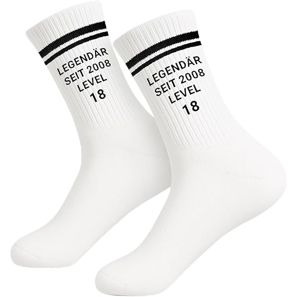 Scinzene cadeaus voor 18-jarige jongen - Eindelijk 18 sokken 38-42 met sleutelhanger, 18e verjaardag sokken, voor 18e verjaardag cadeau, tennissokken, sportsokken