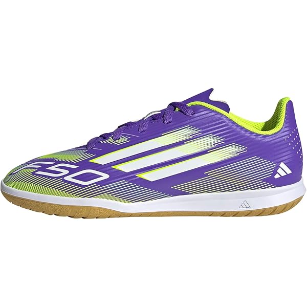 Voetbalschoenen met korting kopen