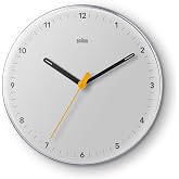 Braun Klasik analog duvar saati sessiz kuvars mekanizması, iyi okunabilir, 23 cm &ccedil;ap beyaz, model BC26W.