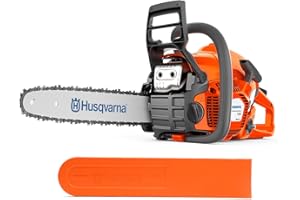 Husqvarna 135 Mark II : Tronçonneuse thermique 38 cm³ X-Torq®, guide 35 cm, LowVib®, Smart Start®, Air Injection™. Idéale pour la coupe de bois de chauffage, l’élagage et l’entretien du jardin.