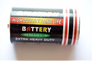 ‎GEO-VERSAND geo-versand Geocaching Versteck Batterie, Geheimversteck, Storage, Secret Hide, Battery mit wasserfestem Logstreifen