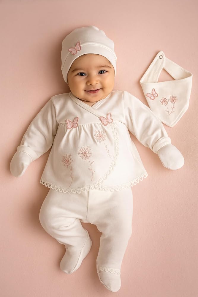 MYZİ STORE%100 Pamuk Yenidoğan Kız Bebek 5’li Hastane Çıkışı – İlk Ay Seti (0–3 Ay) Altın Metalik Kelebekler Yeni Doğan