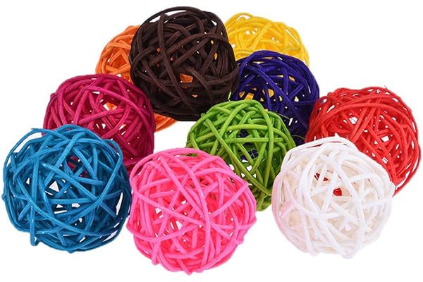 Lot de 10 Boules en Rotin Accessoires Jouets pour Oiseaux, Perroquets, Perruches, Perruches Calopsittes, Inséparables, Fringilidés, Gris du Gabon, Cacatoès, Amazones, Couleur aléatoire