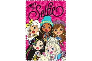 CHARACTER WORLD Bratz 'Hashtag' Fleece Blanket - Large Print