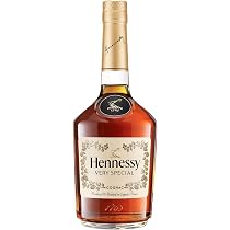 Hennessy X.O Extra Old Cognac, 0.7 L | In Elegant Wooden Box
