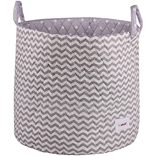 Minene Large Storage Chevrons Basket with Stars (Grey/ White)