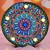 Decoración perfecta. Esta brillante luz tropical es el complemento ideal para tu mesa de fiesta cuando coloques en tu chimenea o en tu mesa para alegrar tus celebraciones. Pieza central perfecta para fiestas, eventos y otras celebraciones del año. Va muy bien con todos los temas de fiesta con su atractivo diseño de marco retro. Es una buena opción para tu hogar o decoración de vacaciones.