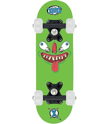 Joy ToyPaw Patrol Mini Wooden Skateboard, 43 x 12 x 8 cm Joy ToyPaw Patrol Mini Wooden Skateboard, 43 x 12 x 8 cm
