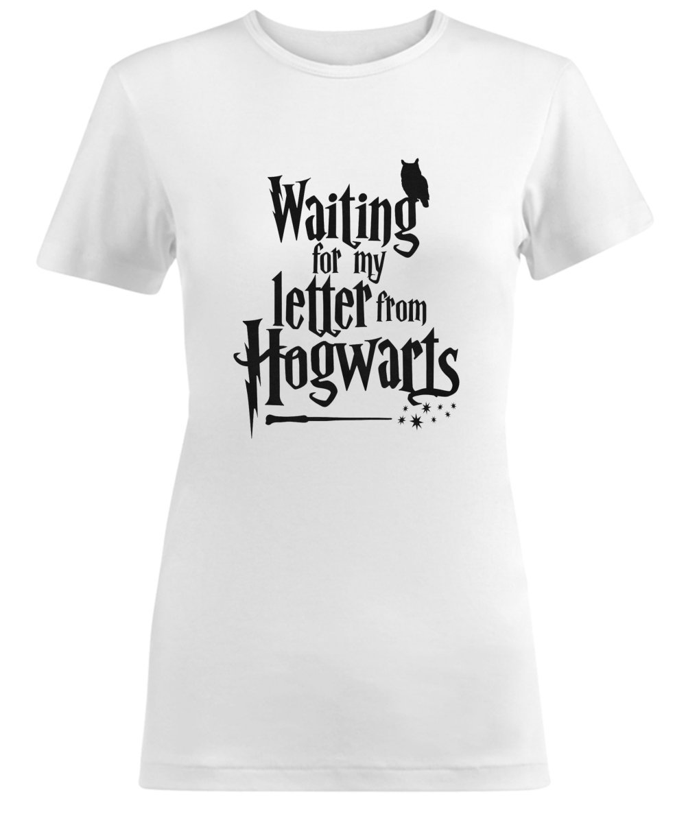 Waiting-For-My-Letter-From-Hogwarts-Harry-Potter-Medium-Damen-T-shirt