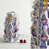 Dekorativ geschnitzte Kerze - Groß, Weiß mit Regenbogen-Litzen - sanfte Farben - EveCandles