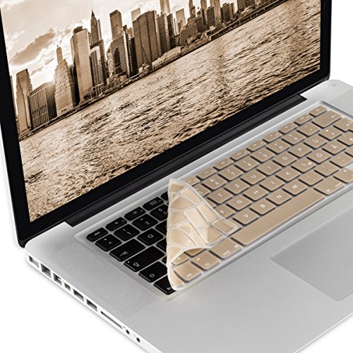 kwmobile Tastaturschutz Apple MacBook Air 13“/ Pro Retina 13“/ 15“ – QWERTZ Silikon Laptop Tastaturfolie – Notebook Tastaturschutzfolie Gold - 4
