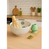 MATCHİVA Seramik Matcha &Ccedil;ay Seti, 4 Par&ccedil;a, Yeşil Boyalı, Geleneksel Japon Tasarımı, Bambu &Ccedil;ırpıcı ve Stand, 290cc Kase