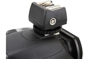 JJC JSC-8 standardowy adapter ISO z gniazdem synchronicznym PC, gniazdo jack 3,5 mm i stopka błyskowa