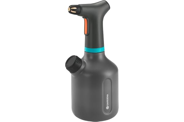 Pulv ppe1 l EasyPump Gardena : Pulv pe ss fil ac fonct 360°, buse laiton, gdee ouver, plastitranslucide, ac bouch. dos, indic nv remplissage (11114-20)