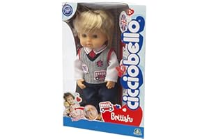 Cicciobello Giochi Preziosi British 30 Cm Vestito Con Abiti Da College Inglese Con Patches Per Personalizzarlo, Per Bambini A Partire Dai 2 Anni