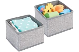 mDesign Set da 2 scatole per armadio – Organizer armadi in fibra sintetica per vestiti, biancheria e accessori – Comodi e ordinati contenitori per armadio con stampa a spina di pesce – grigio