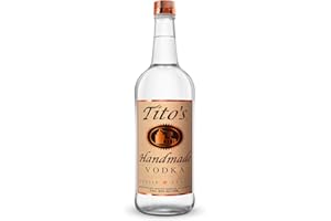 Tito's Handmade Vodka (70cl / 700ml Bottle - 40% Alcohol) - Premium Alcohol Brand, Certified Gluten-Free Spirit Distilled in Batches, Simple and Smooth with a Slightly Sweet Finish