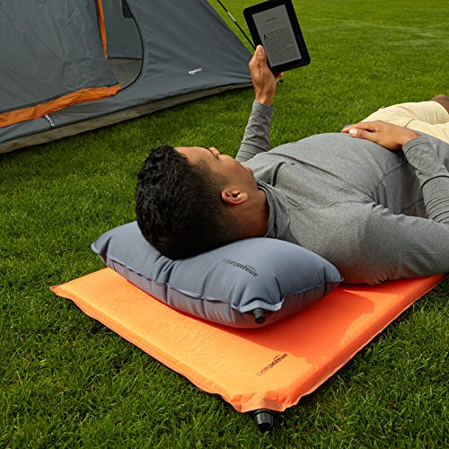 AmazonBasics Kissen, selbstaufblasend, platzsparend zusammenfaltbar - 2