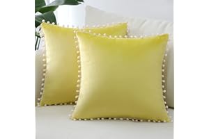 Sungeek Confezione da 2 Federe Cuscini Decorativi Copricuscini Divano in Morbido Velluto con Pon Pon Fodere per Cuscini per Divano Letto Soggiorno Camera da Letto (60x60cm, Limone Giallo)