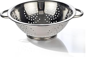 EVOKK Stainless Steel Colander 24cm with Handle Sturdy Base Dishwasher Safe Pasta Strainer Rice Sieve Metal Strainer for Cooking Kitchen Colanders and Food Strainers
