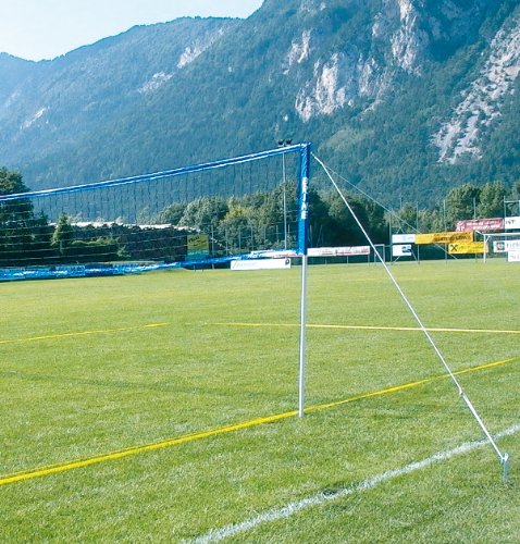 Preisvergleich Produktbild Beachvolley-System Brine - Set bestehend aus 2 stabilen Metallstehern, 2 Bodenplatten, 4 Stahlheringen und Netz