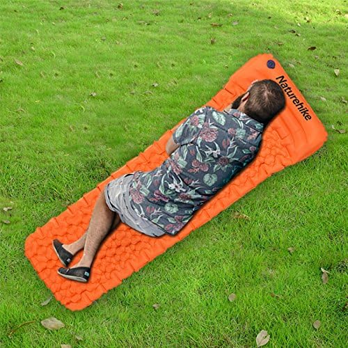 Naturehike Outdoor Camping Mat Tent Moisture-Proof Bed Egg Slot Inflatable Air Mattress Single Person Sleeping Pad Airbed with Pillow, Size: 185x54cm(Orange)