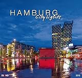 Hamburg City Lights GF 2015: Hamburg bei Nacht Großformatkalender by 