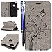 Produktbild FESELE Schutzhülle für [Huawei P10 Lite] Schmetterling Blumen Prägung Brieftasche Hülle Leder Tasche Flip Case Handyhülle mit Standfunktion und Magnetverschluss, Huawei P10 Lite Flip Hülle Bookstyle Lanyard Wallet Case Kartenfach Ledertasche Leder-Mappen-Karten-Slot-Abdeckung für Huawei P10 Lite + Blau Eingabestift Stylus Touch Pen-Schmetterling,Grau