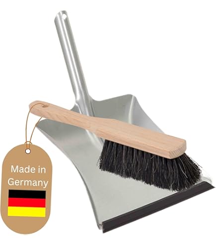 LOT DE 4 PELLES À POUSSIÈRE - Continental Auctioneers